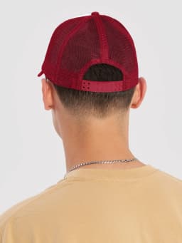 Mesh Snapback Detail - Red and Black